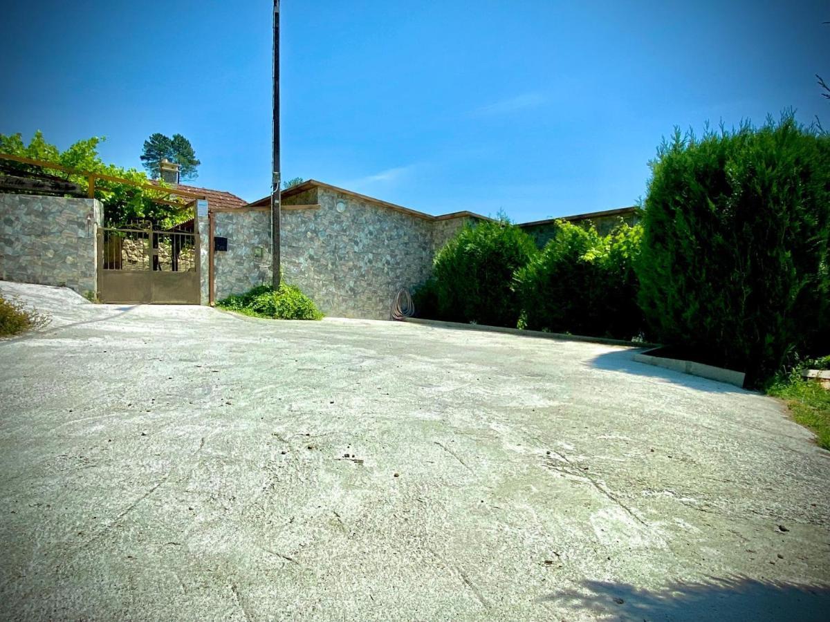 Casa Rural O Carballo Da Pedra La Caniza Ngoại thất bức ảnh